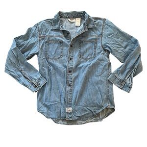 Levi Light Wash Woman’s Denim Button Up